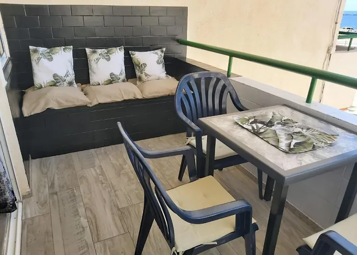 Apartmán A Primera Linea De Mar *